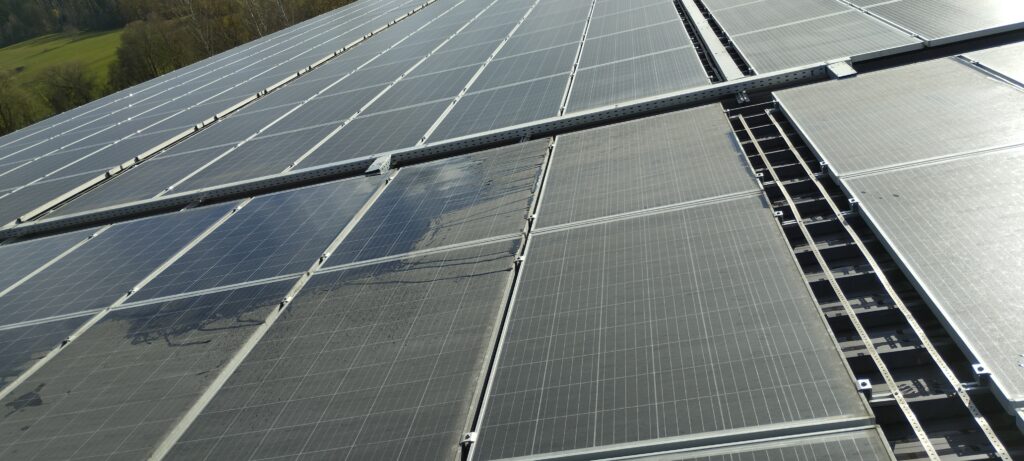 PV Reinigung in Österreich Metallbetrieb